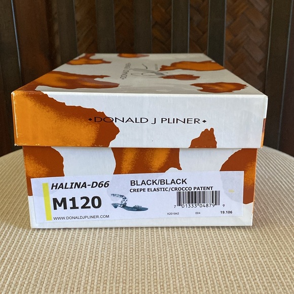 DONALD J. PLINER - Black Strappy Elastic 11M - Picture 9 of 9